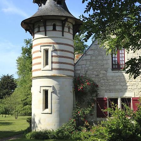 לינה וארוחת בוקר Les Bois-d'Anjou Maison D'Hotes La Chouanniere חדר תמונה